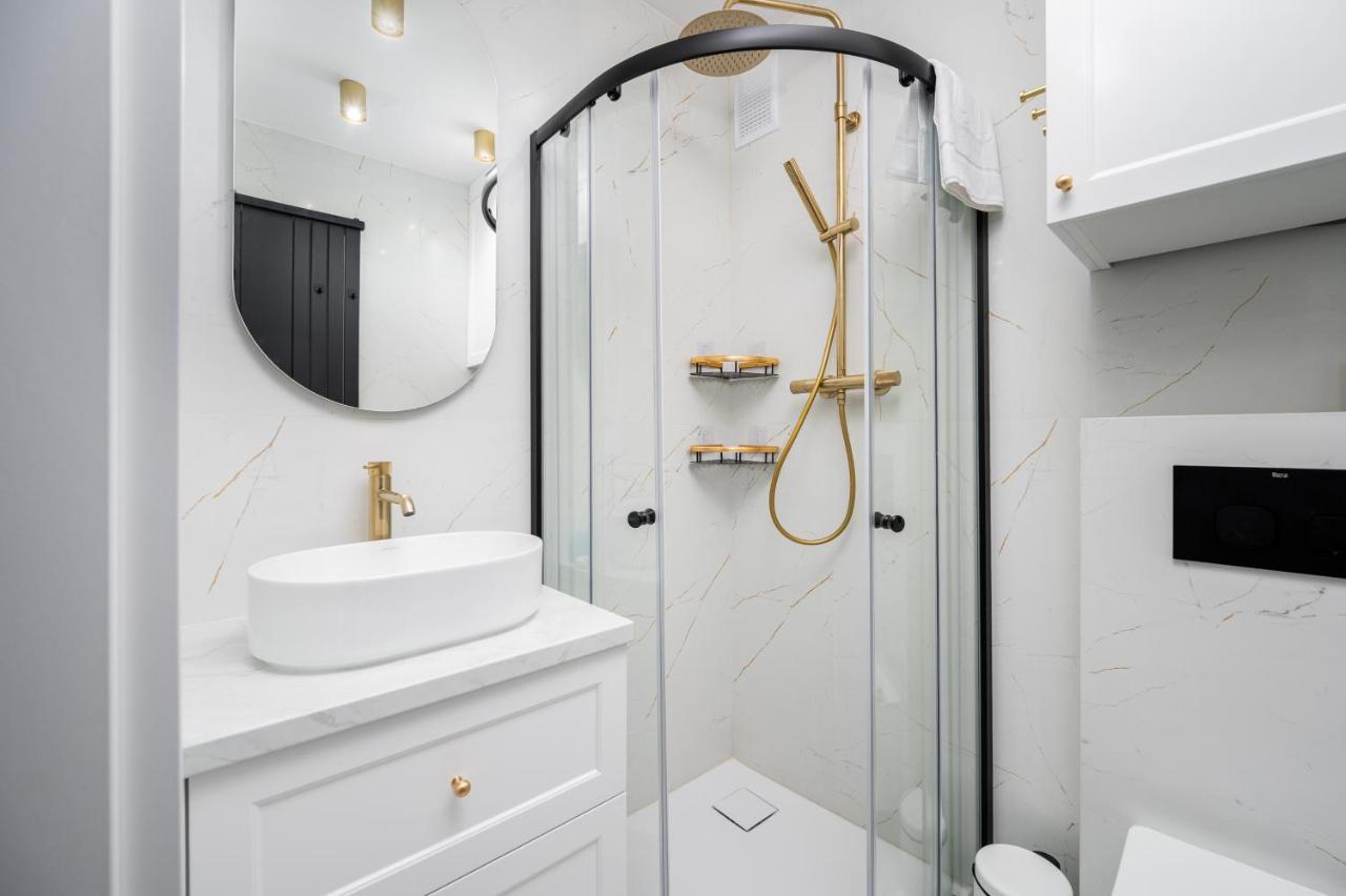Nowy Swiat 22 Luxury Apartment ワルシャワ エクステリア 写真